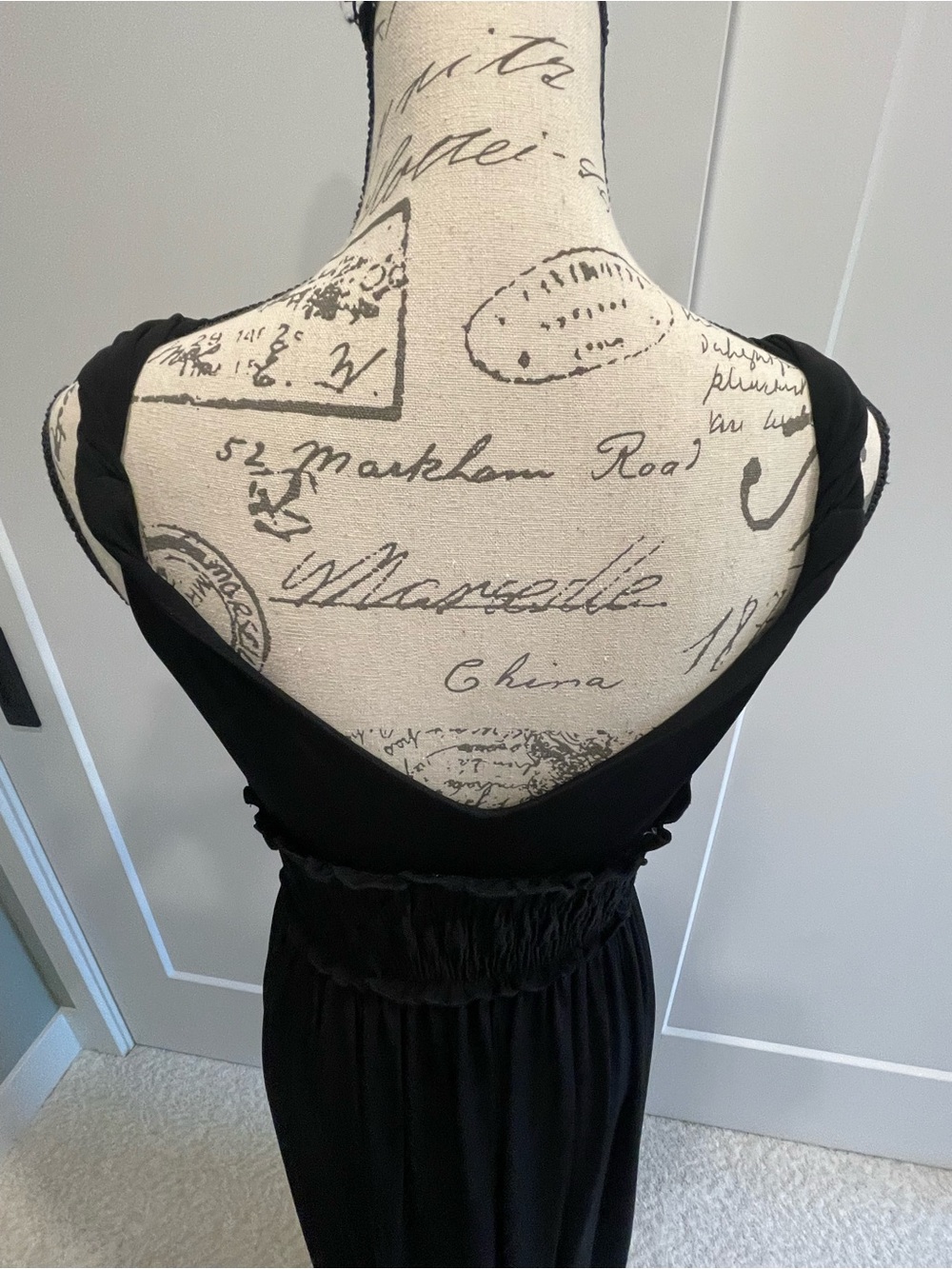 Candie's Black V-Neck Empire Waist Maxi Dress - Picture 6 of 10